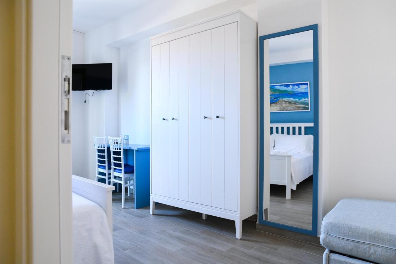 Signora Tita B&B Chianalea - Scilla Exteriör bild