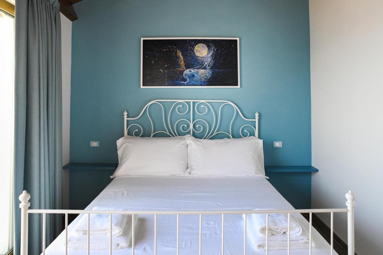 Signora Tita B&B Chianalea - Scilla Exteriör bild