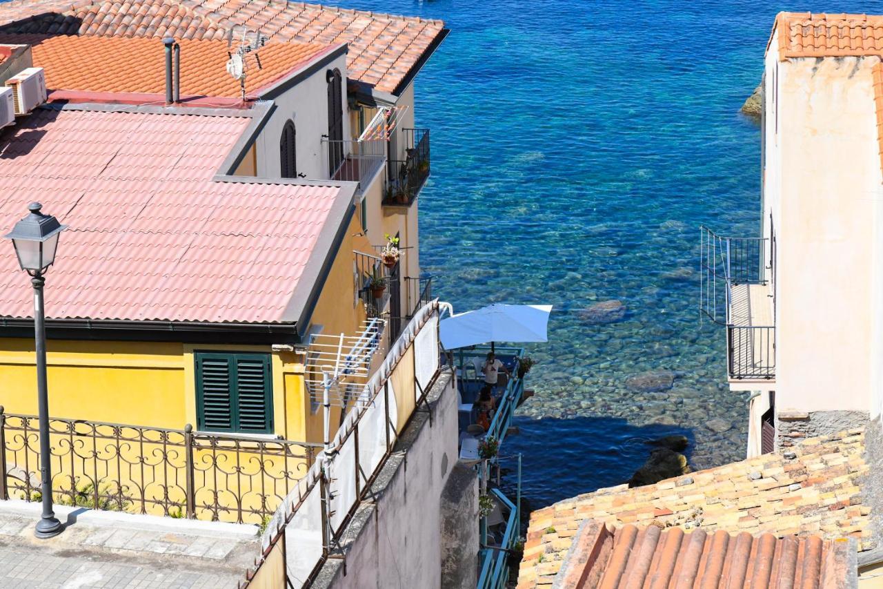 Signora Tita B&B Chianalea - Scilla Exteriör bild